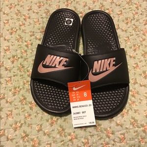 Nike slides